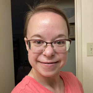 Meet your Posher, Stacy